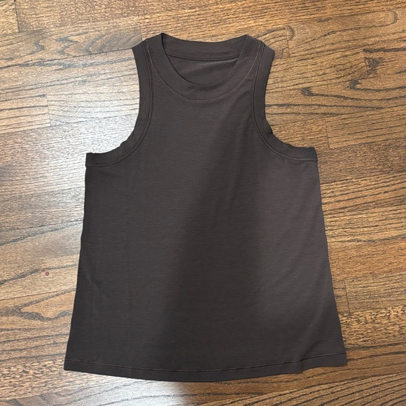 Lululemon Jersey Training Tank Top in Sequoia size 4 - Picture 3 of 4